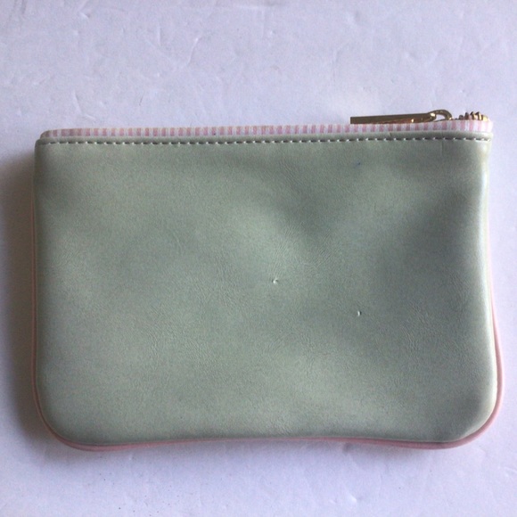 ANTHROPOLOGIE PASTEL FAUX LEATHER BRIDESMAID ZIPPERED POUCH CARD CASE - Picture 2 of 12